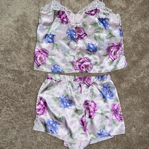 Valerie Stevens Two Piece Floral Cami Sleep Set Lingerie Size Medium - Picture 13 of 14